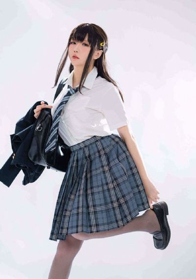 女人的战争之搬来的男人